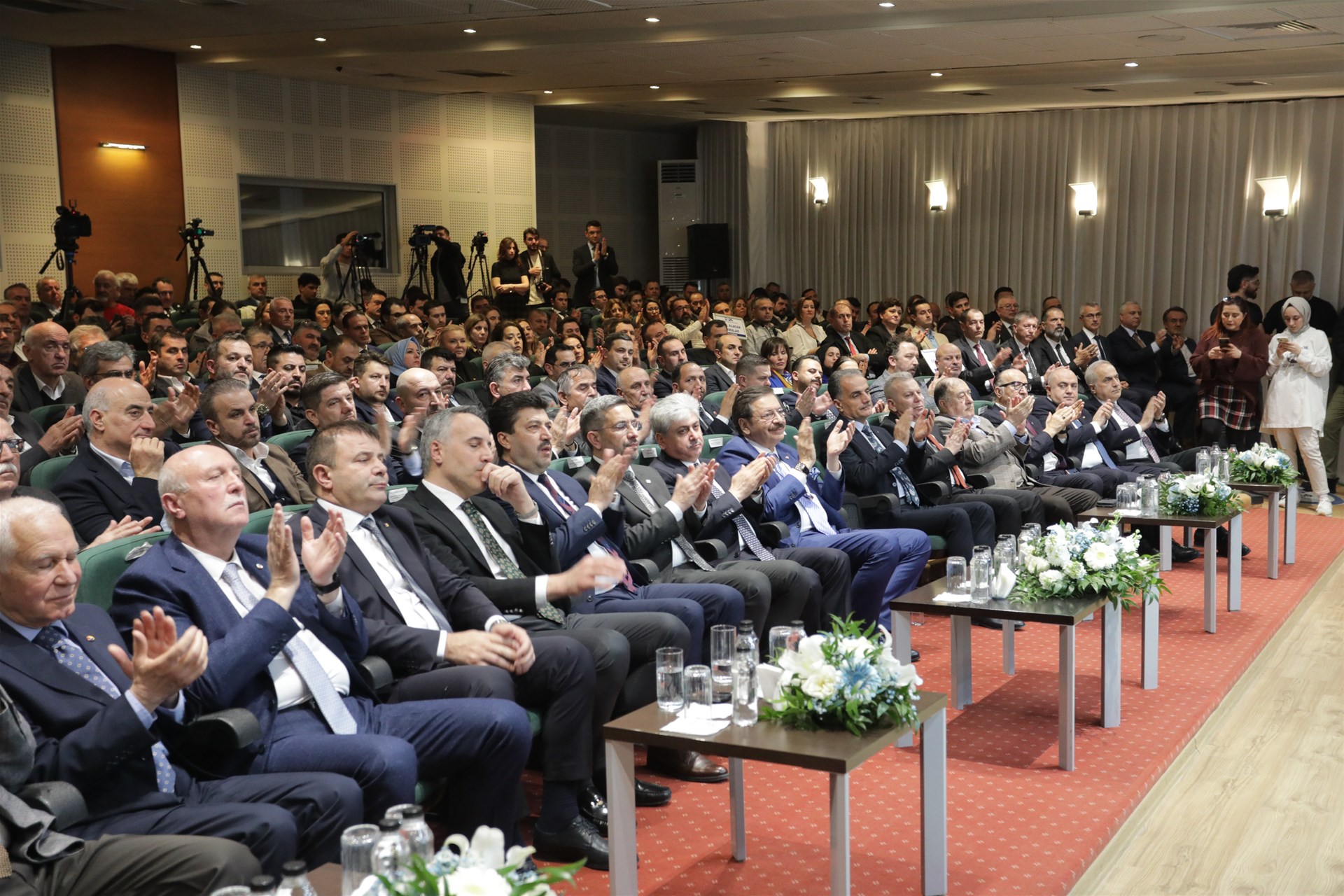 DAIKIN, KADIN İSTİHDAMINI DESTEKLEYEREK PRESTİJLİ ÖDÜLÜN SAHİBİ OLDU!